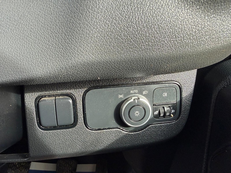 Mercedes-Benz 315 2.0 CDI Progressive L3 LWB DROPSIDE - WHITE