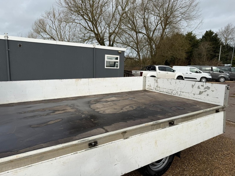 Mercedes-Benz 315 2.0 CDI Progressive L3 LWB DROPSIDE - WHITE