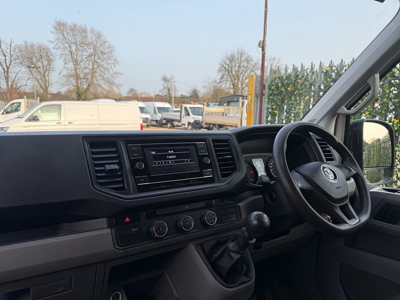 Volkswagen 2.0 TDI 140bhp L3 LWB DOUBLE CAB STORAGE TIPPER - WHITE