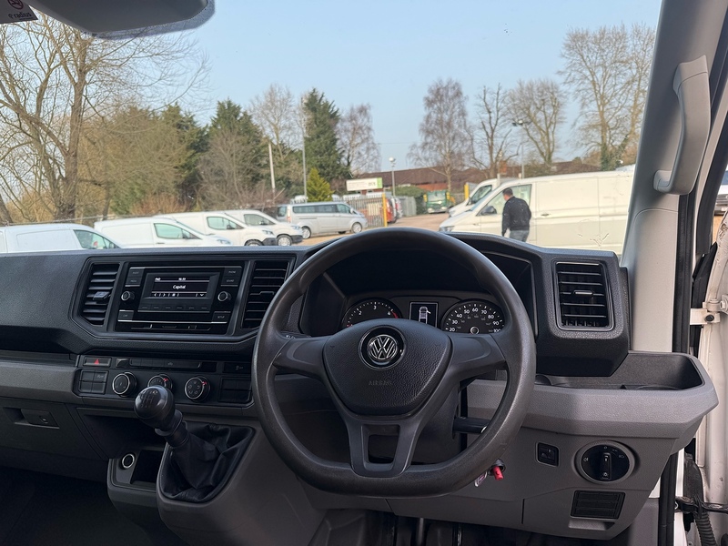 Volkswagen 2.0 TDI 140bhp L3 LWB DOUBLE CAB STORAGE TIPPER - WHITE
