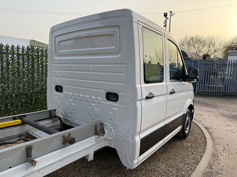 Volkswagen 2.0 TDI 140bhp L3 LWB DOUBLE CAB STORAGE TIPPER - WHITE