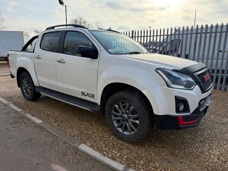 Isuzu 1.9 TD Blade Pickup Double Cab 4dr Diesel Manual 4WD Euro 6 (164 ps)