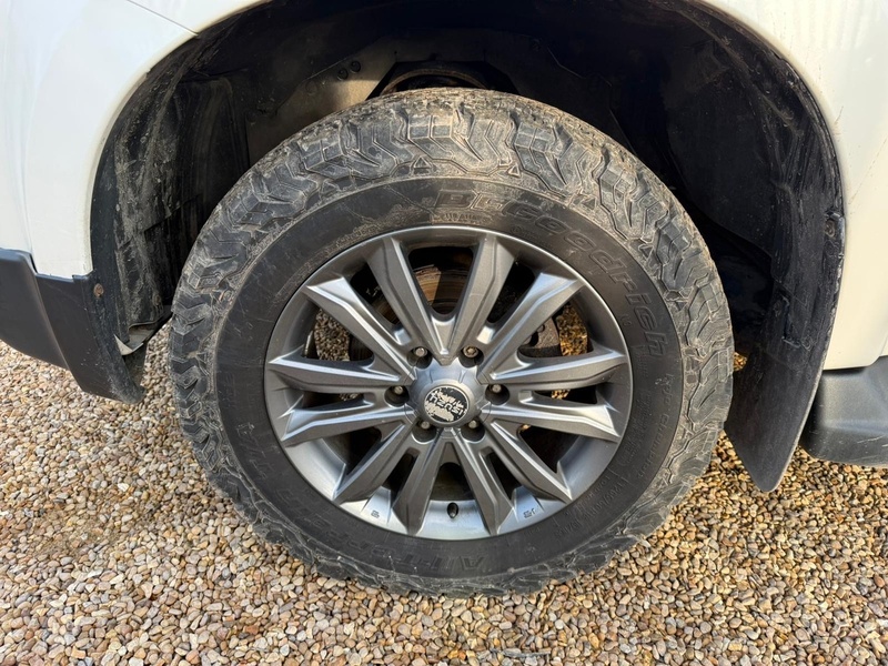 Isuzu 1.9 TD Blade Pickup Double Cab 4dr Diesel Manual 4WD Euro 6 (164 ps)