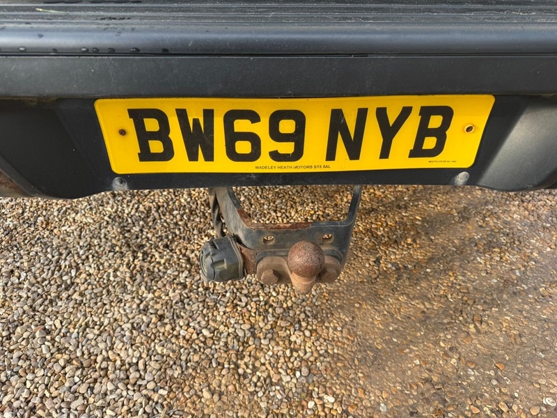 Isuzu 1.9 TD Blade Pickup Double Cab 4dr Diesel Manual 4WD Euro 6 (164 ps)