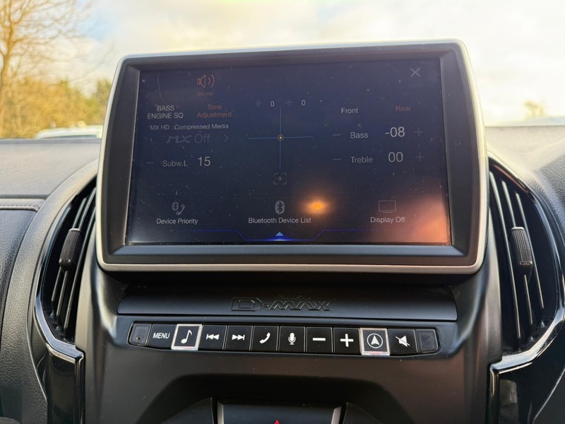 Isuzu 1.9 TD Blade Pickup Double Cab 4dr Diesel Manual 4WD Euro 6 (164 ps)