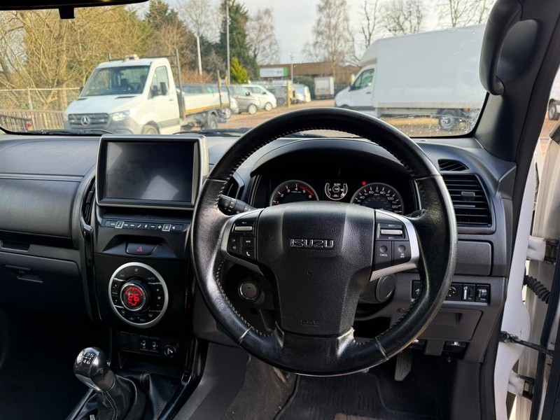 Isuzu 1.9 TD Blade Pickup Double Cab 4dr Diesel Manual 4WD Euro 6 (164 ps)