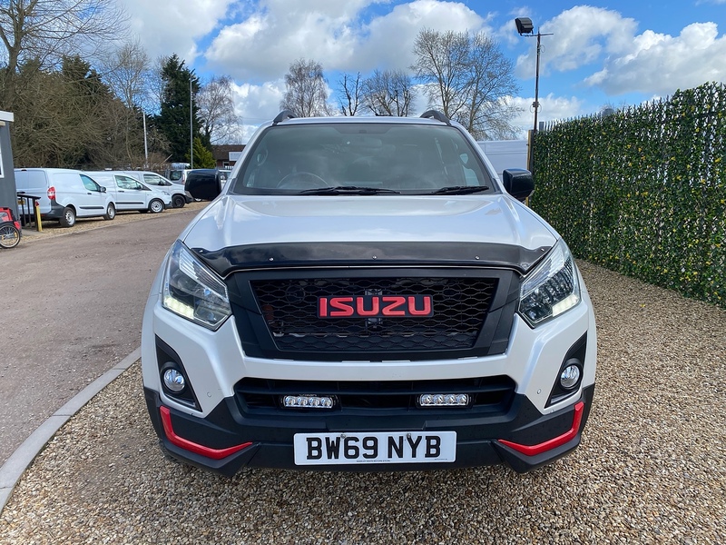 Isuzu 1.9 TD Blade Double Cab 4WD Pickup