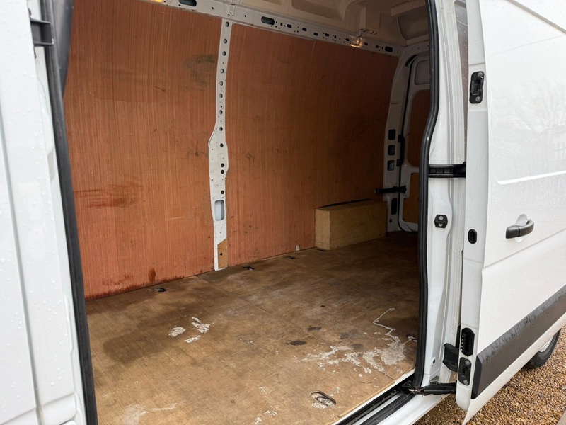 Renault dCi 35 Business 2.3 L3 LWB PANEL VAN - WHITE