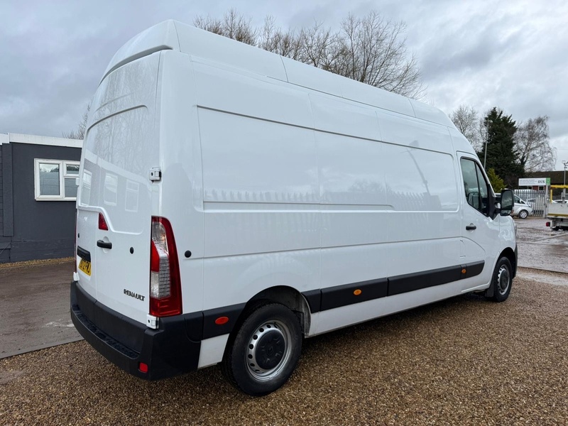 Renault dCi 35 Business 2.3 L3 LWB PANEL VAN - WHITE