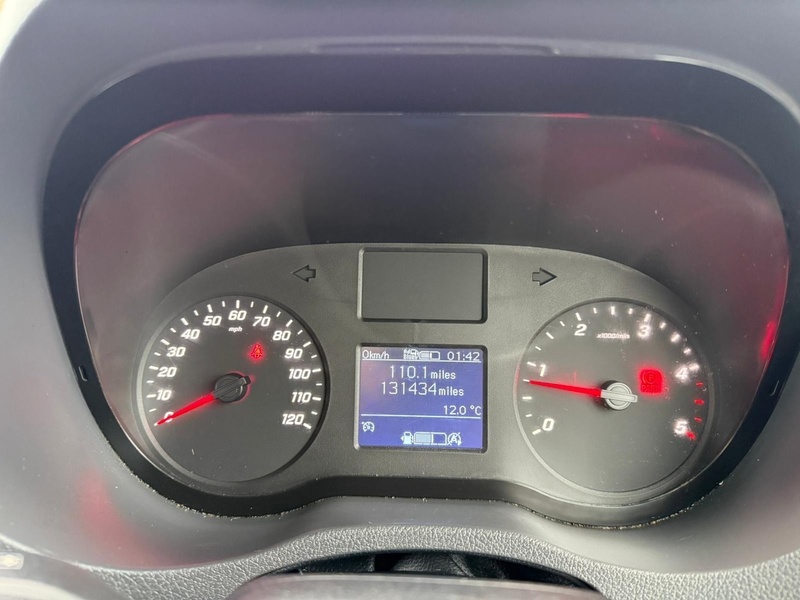 Mercedes-Benz 314 2.1 CDI Progressive L3 LWB LOW LOADER - WHITE 2.1 2dr Luton Van Manual Diesel