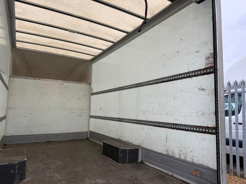 Mercedes-Benz 314 2.1 CDI Progressive L3 LWB LOW LOADER - WHITE 2.1 2dr Luton Van Manual Diesel