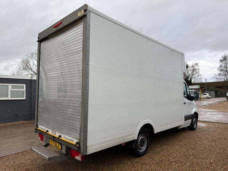 Mercedes-Benz 314 2.1 CDI Progressive L3 LWB LOW LOADER - WHITE 2.1 2dr Luton Van Manual Diesel