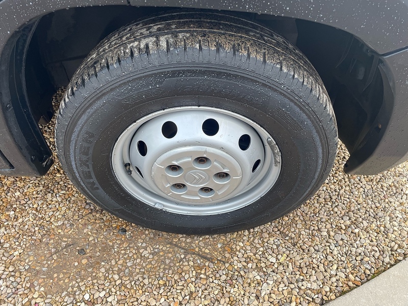 Citroen 2.2 BlueHDi 35 Enterprise L4 XLWB PANEL VAN - WHITE