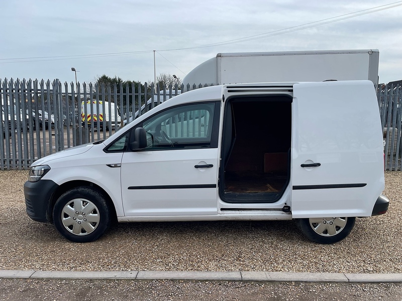 Volkswagen 2.0 TDI C20+ BlueMotion Tech Startline L1 H1 SWB PANEL VAN - WHITE