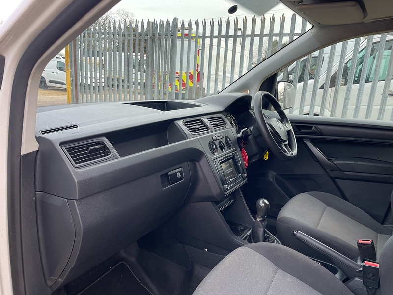 Volkswagen 2.0 TDI C20+ BlueMotion Tech Startline L1 H1 SWB PANEL VAN - WHITE