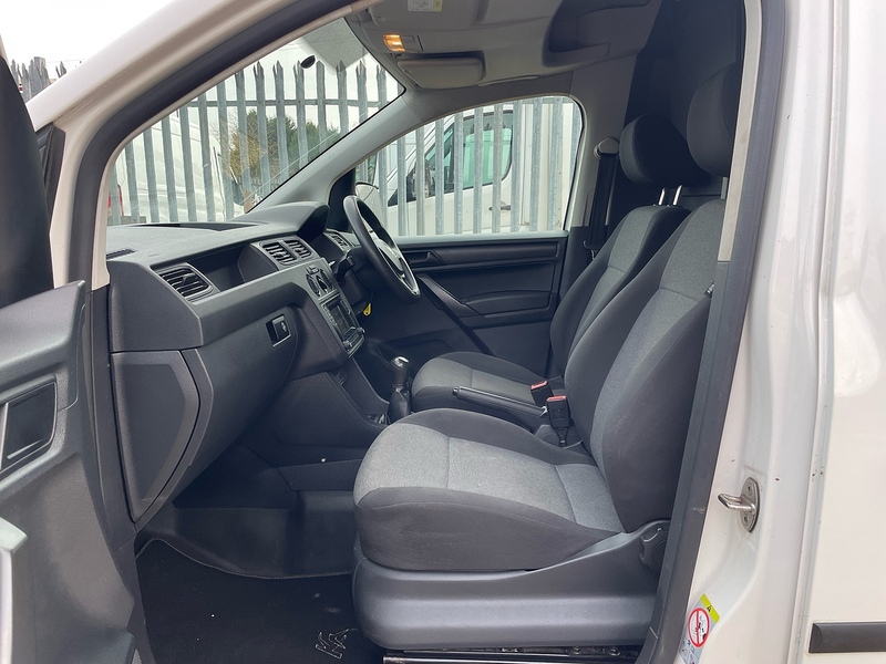 Volkswagen 2.0 TDI C20+ BlueMotion Tech Startline L1 H1 SWB PANEL VAN - WHITE