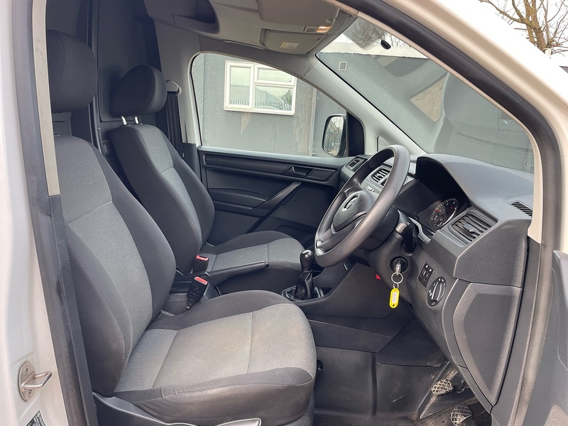 Volkswagen 2.0 TDI C20+ BlueMotion Tech Startline L1 H1 SWB PANEL VAN - WHITE