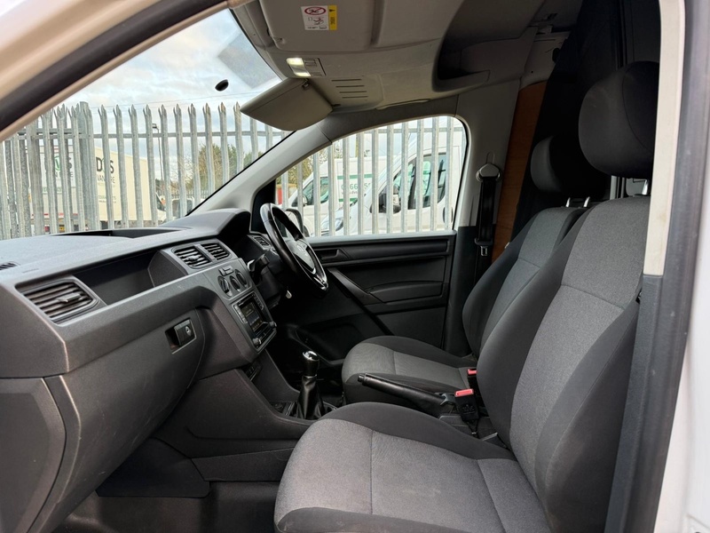 Volkswagen TDI C20+ Startline 2.0 L1 H1 SWB PANEL VAN - WHITE