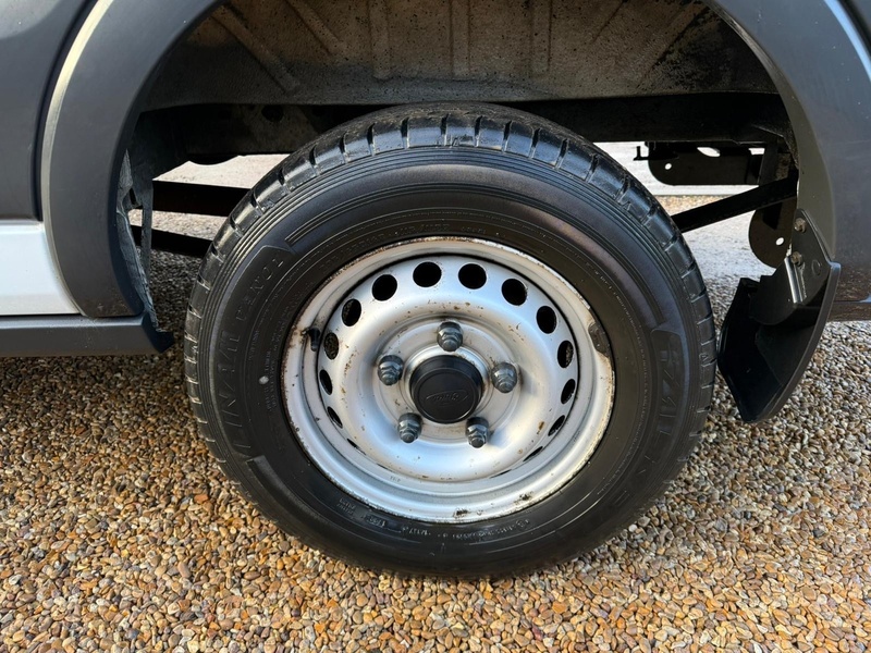 Ford 350 2.0 EcoBlue L3 LWB H2 PANEL VAN - WHITE 2.0 5dr Panel Van Manual Diesel