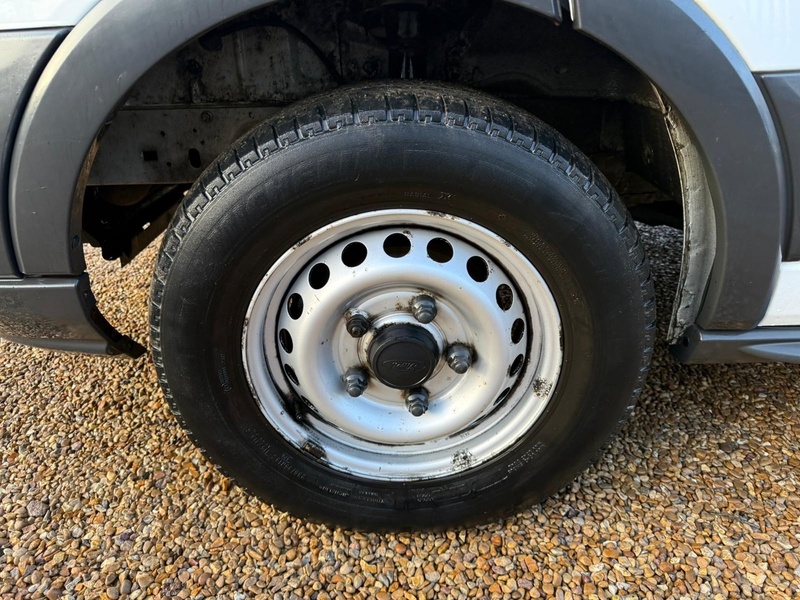 Ford 350 2.0 EcoBlue L3 LWB H2 PANEL VAN - WHITE 2.0 5dr Panel Van Manual Diesel