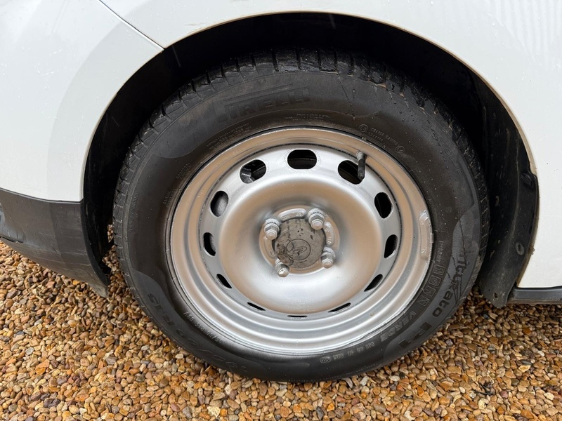 Ford 1.5 TDCi L1 H1 SWB PANEL VAN - WHITE