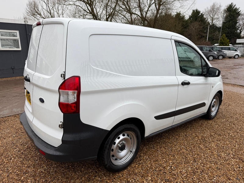 Ford 1.5 TDCi L1 H1 SWB PANEL VAN - WHITE