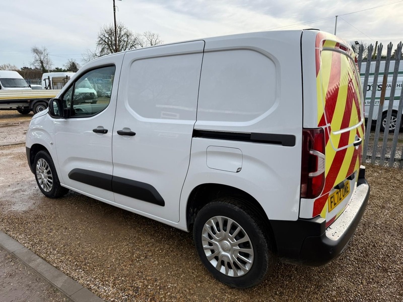 Toyota 1.5 BlueHDi Icon L1 H1 SWB PANEL VAN - WHITE