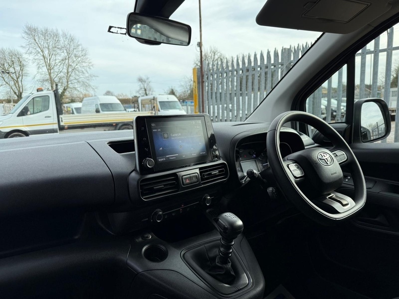 Toyota 1.5 BlueHDi Icon L1 H1 SWB PANEL VAN - WHITE