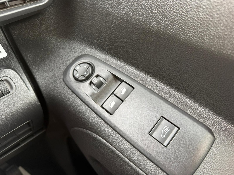 Toyota 1.5 BlueHDi Icon L1 H1 SWB PANEL VAN - WHITE