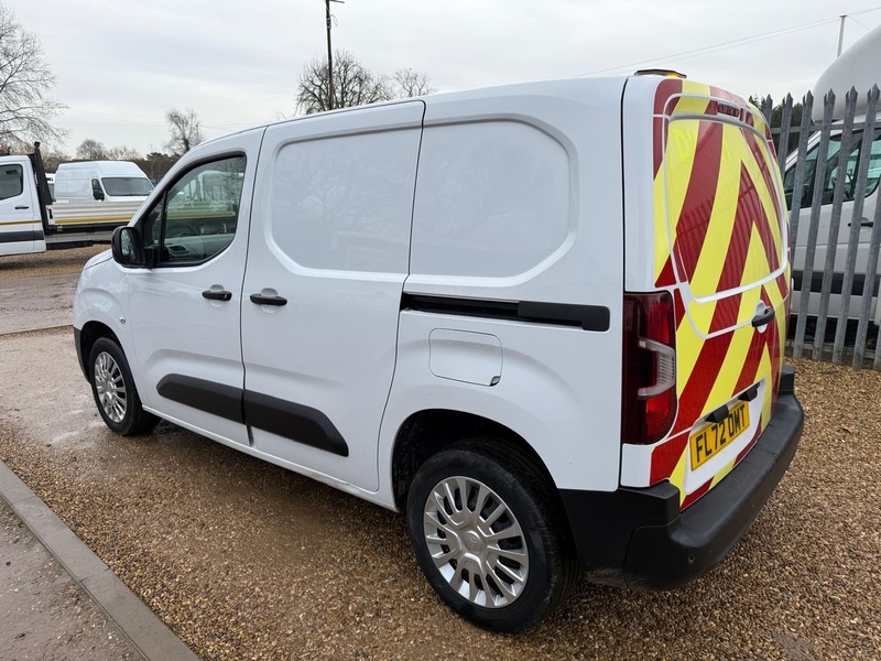 Toyota 1.5 BlueHDi Icon L1 H1 SWB PANEL VAN - WHITE