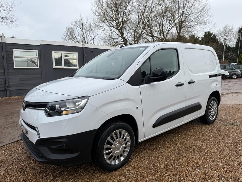 Toyota 1.5 BlueHDi Icon L1 H1 SWB PANEL VAN - WHITE