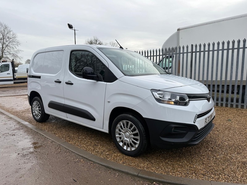 Toyota 1.5 BlueHDi Icon L1 H1 SWB PANEL VAN - WHITE
