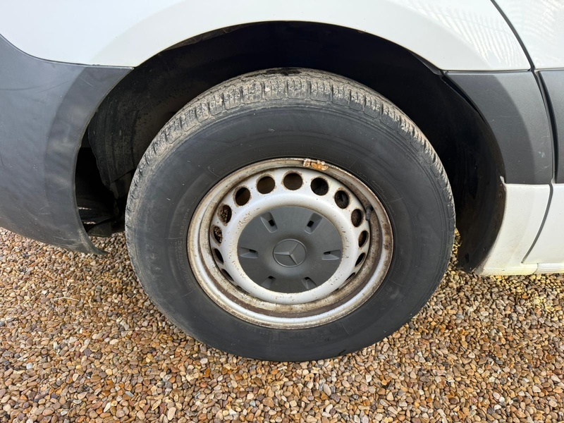 Mercedes-Benz 317 2.0 CDI 170bhp Progressive L3 H2 PANEL VAN - CIVILS SPEC 2.0 5dr Panel Van Manual Diesel