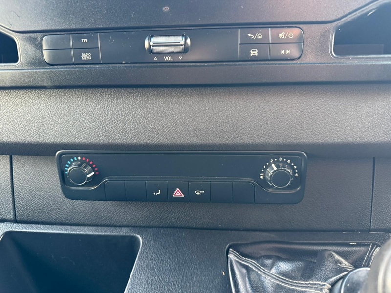 Mercedes-Benz 317 2.0 CDI 170bhp Progressive L3 H2 PANEL VAN - CIVILS SPEC 2.0 5dr Panel Van Manual Diesel