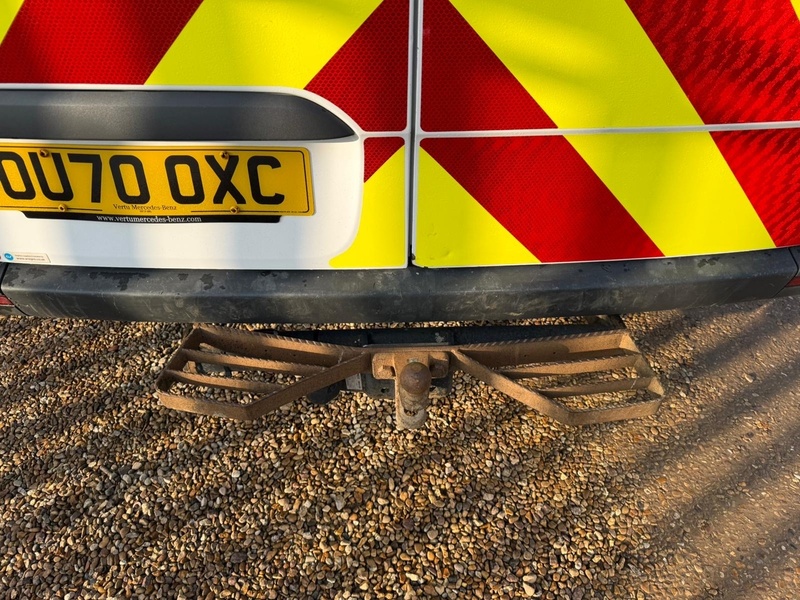 Mercedes-Benz 317 2.0 CDI 170bhp Progressive L3 H2 PANEL VAN - CIVILS SPEC 2.0 5dr Panel Van Manual Diesel