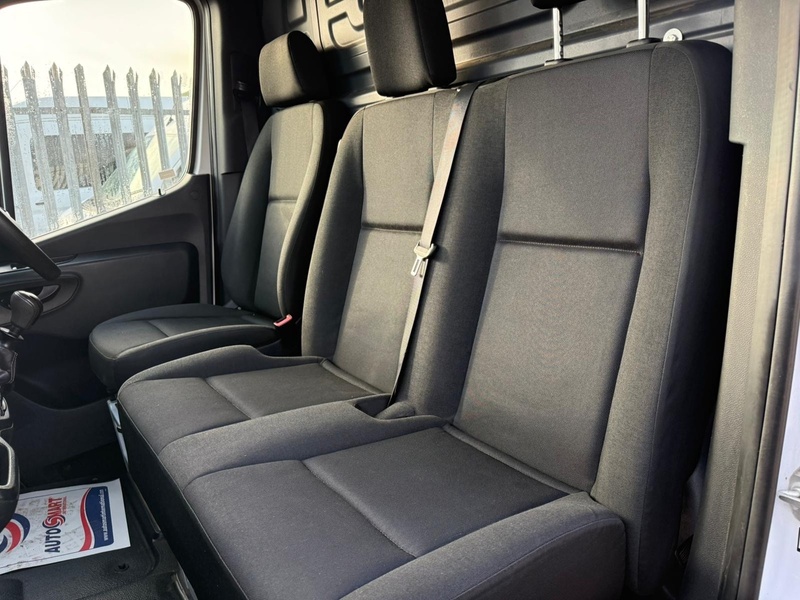 Mercedes-Benz 317 2.0 CDI 170bhp Progressive L3 H2 PANEL VAN - CIVILS SPEC 2.0 5dr Panel Van Manual Diesel