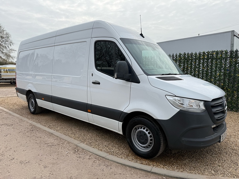 Mercedes-Benz 317 2.0 CDI 170bhp Progressive L3 H2 PANEL VAN - CIVILS SPEC