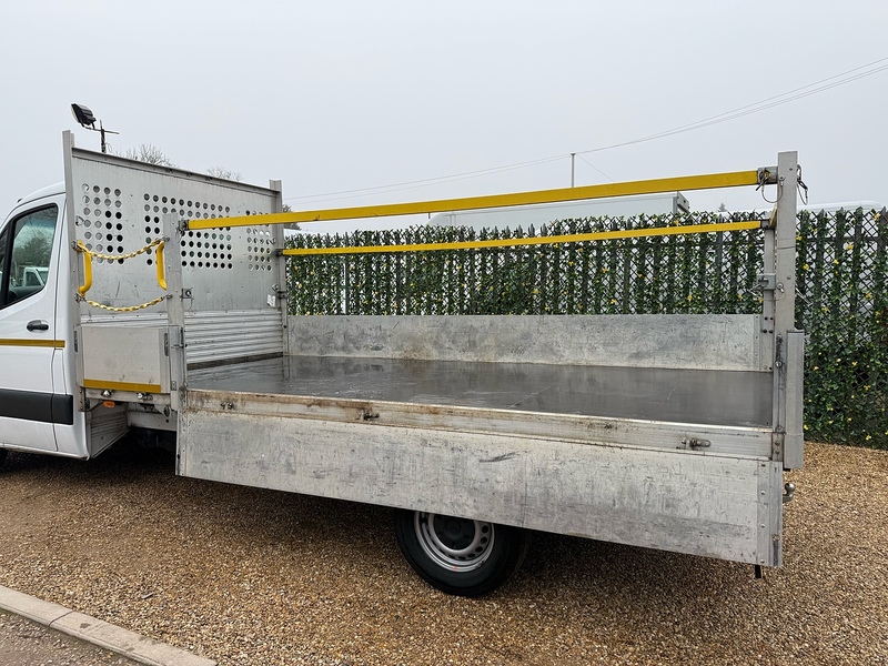 Mercedes-Benz 315 2.0 CDI Progressive L3 LWB DROPSIDE - WHITE