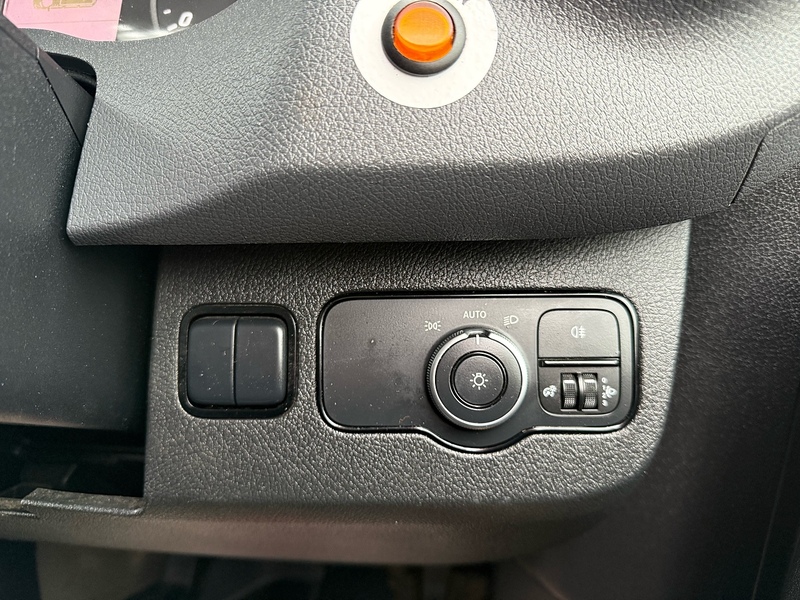 Mercedes-Benz 315 2.0 CDI Progressive L3 LWB DROPSIDE - WHITE