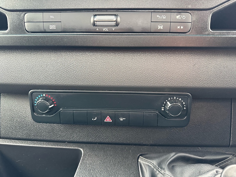 Mercedes-Benz 315 2.0 CDI Progressive L3 LWB DROPSIDE - WHITE