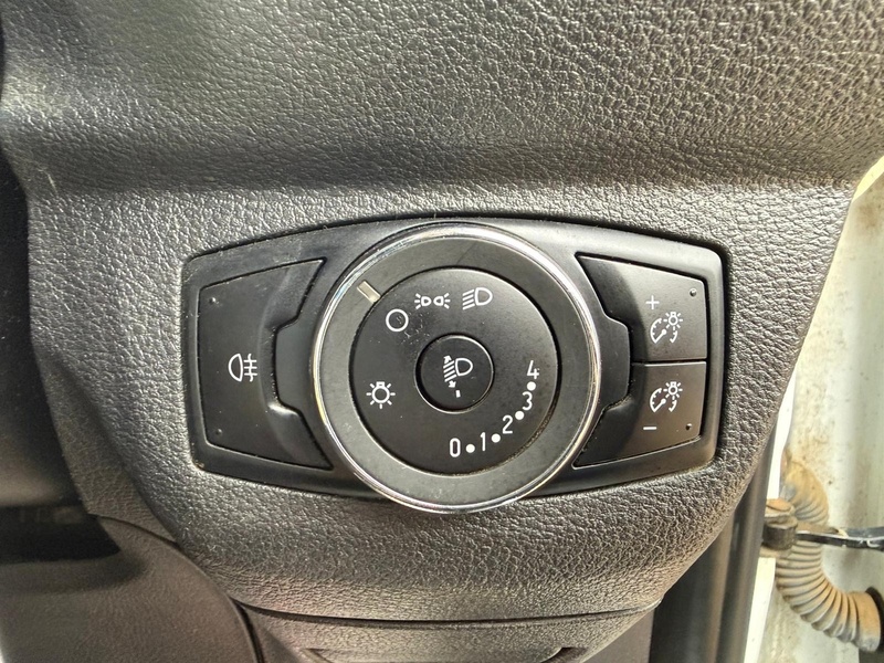 Ford EcoBoost Leader 1.0 L1 H1 SWB PANEL VAN - WHITE