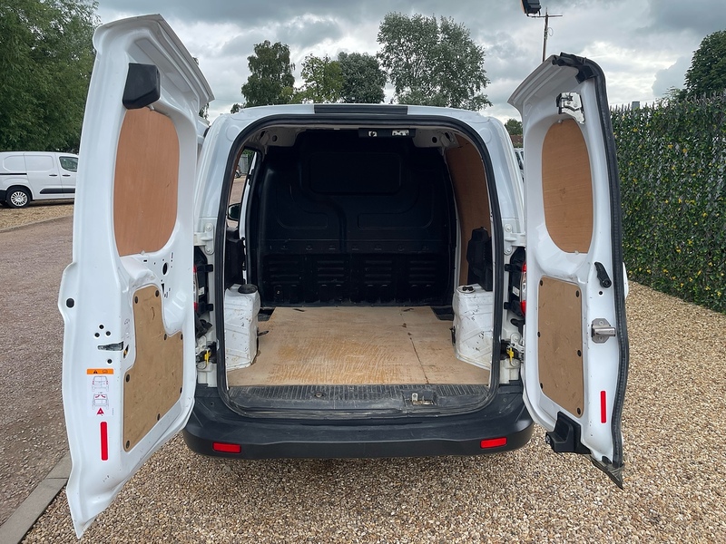 Ford EcoBoost Leader 1.0 L1 H1 SWB PANEL VAN - WHITE