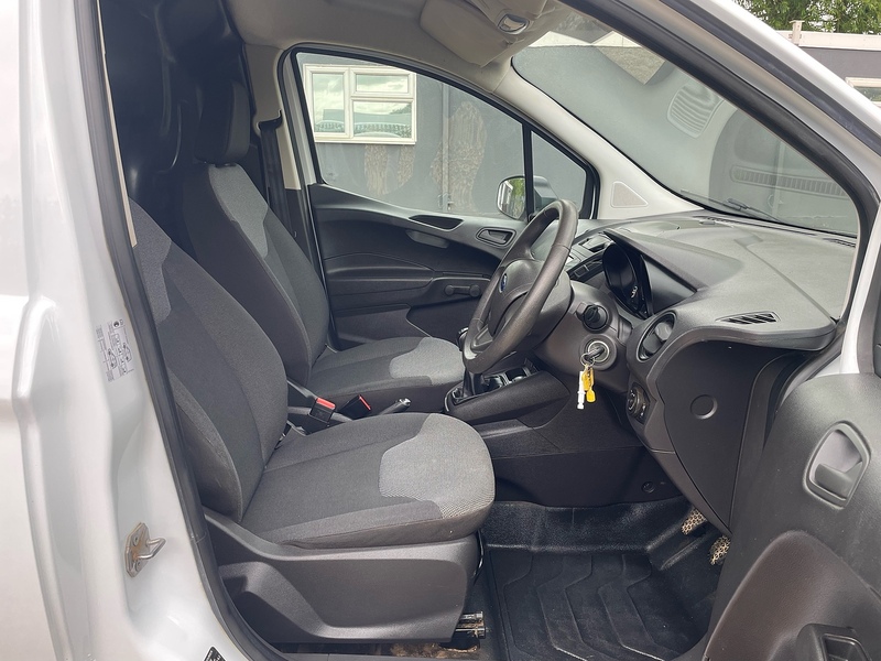 Ford EcoBoost Leader 1.0 L1 H1 SWB PANEL VAN - WHITE
