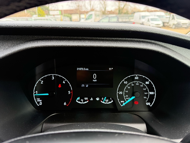 Ford 460 2.0 EcoBlue Leader L4 XLWB 17 SEATER MINIBUS - WHITE