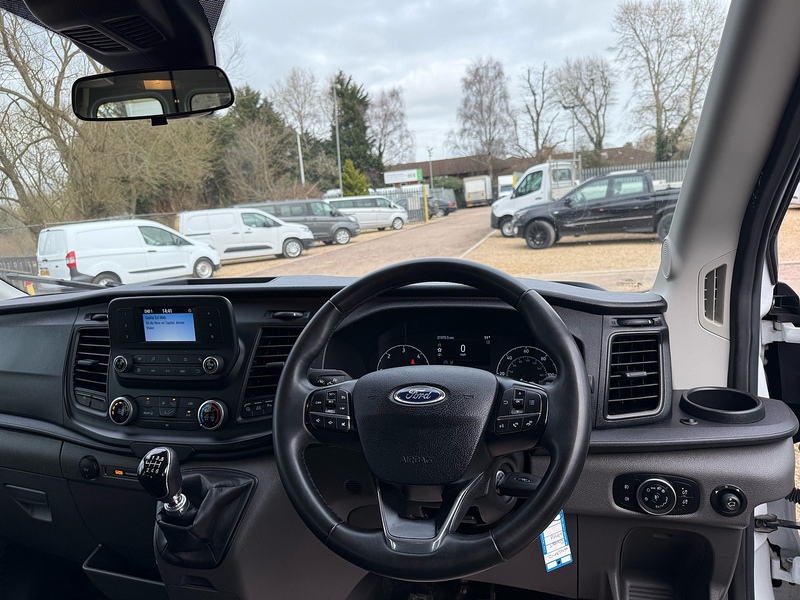 Ford 460 2.0 EcoBlue Leader L4 XLWB 17 SEATER MINIBUS - WHITE