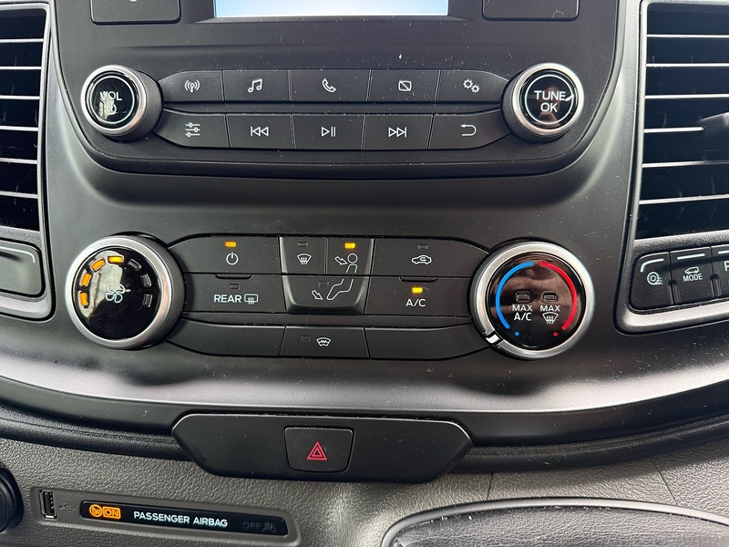 Ford 460 2.0 EcoBlue Leader L4 XLWB 17 SEATER MINIBUS - WHITE