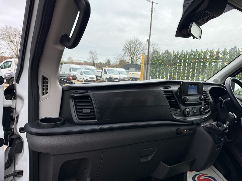 Ford 460 2.0 EcoBlue Leader L4 XLWB 17 SEATER MINIBUS - WHITE