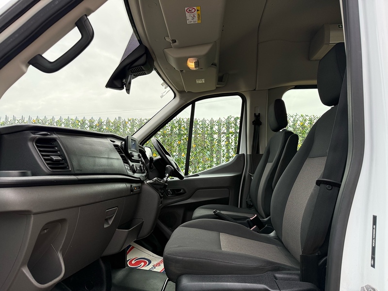 Ford 460 2.0 EcoBlue Leader L4 XLWB 17 SEATER MINIBUS - WHITE
