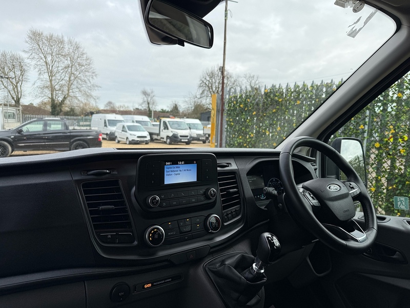 Ford 460 2.0 EcoBlue Leader L4 XLWB 17 SEATER MINIBUS - WHITE