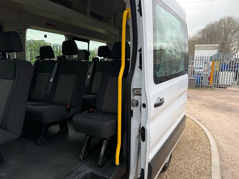 Ford 460 2.0 EcoBlue Leader L4 XLWB 17 SEATER MINIBUS - WHITE